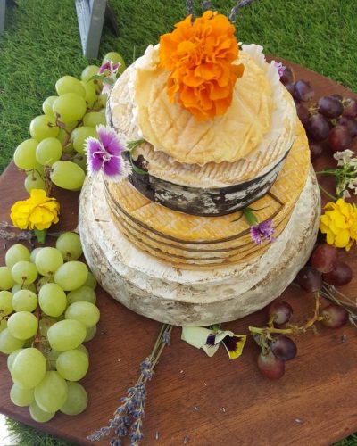 Pièce-Montée-De-Fromages-Délices-Fraich-Heure